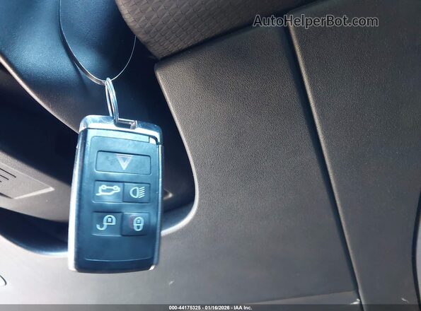 SALZJ2FX2LH027106 2020 LAND ROVER RANGE ROVER EVOQUE Gray Dashboard view