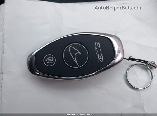 SBM14FCA0LW004686 2020 MCLAREN 720S Белый Вид панели приборов