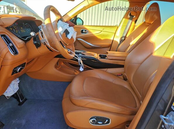 SCFVUJAW9MTV00912 2021 ASTON MARTIN DBX Угольный 
