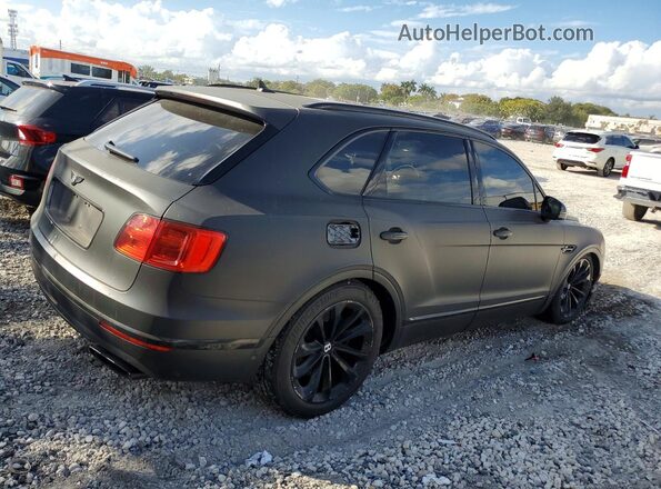 SJAAC2ZV2HC013821 2017 BENTLEY BENTAYGA Black უკანა მარჯვენა