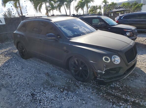 SJAAC2ZV2HC013821 2017 BENTLEY BENTAYGA Black წინა მარჯვენა