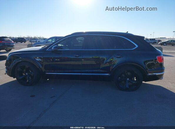 SJAAC2ZV4HC015750 2017 BENTLEY BENTAYGA Черный Панорамный вид салона 360°