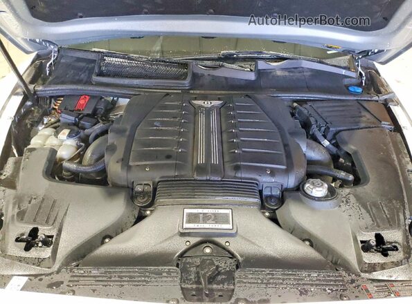 SJAAC2ZV6JC017487 2018 BENTLEY BENTAYGA Silver ძრავის განყოფილების ხედი