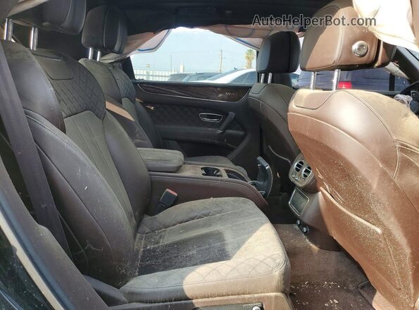 SJAAC2ZVXHC012982 2017 BENTLEY BENTAYGA Черный Вид задних сидений