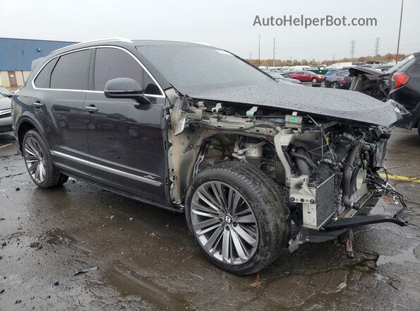 SJAAR2ZV1PC022068 2023 BENTLEY BENTAYGA Black Przód prawy