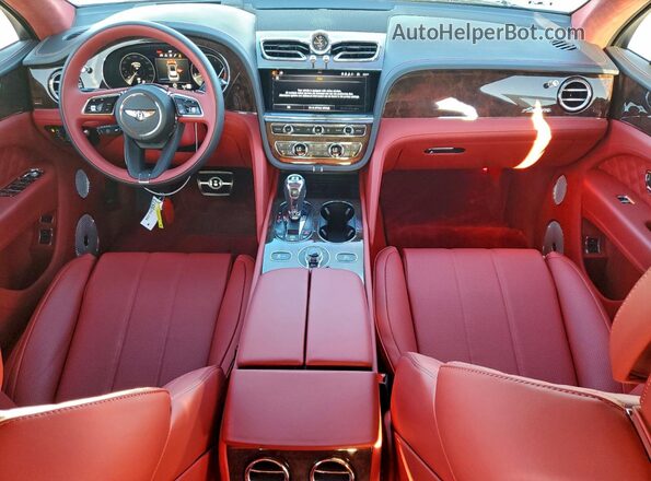 SJAAT2ZV8PC019914 2023 BENTLEY BENTAYGA Two Tone Vista del salpicadero