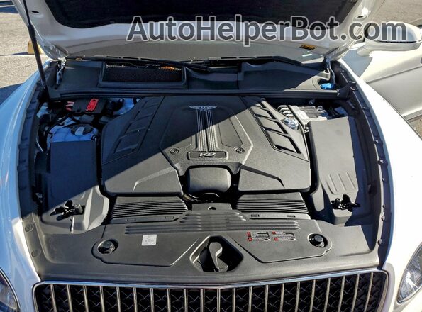 SJAHT2ZV7PC019773 2023 BENTLEY BENTAYGA White Widok komory silnika