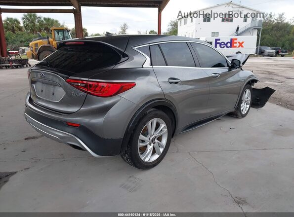 SJKCH5CP1HA034334 2017 INFINITI QX30 Gray Հետևի աջ