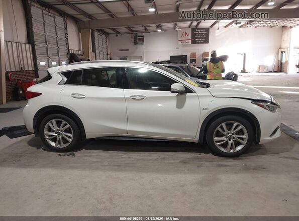 SJKCH5CP1KA008713 2019 INFINITI QX30 White Rear interior view
