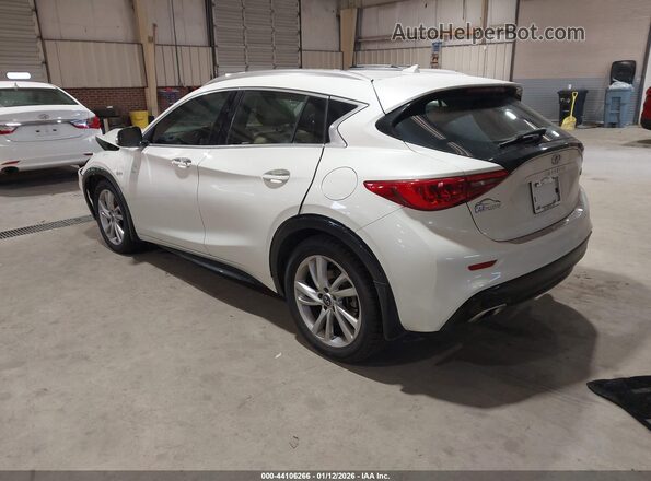 SJKCH5CP1KA008713 2019 INFINITI QX30 White Rear left