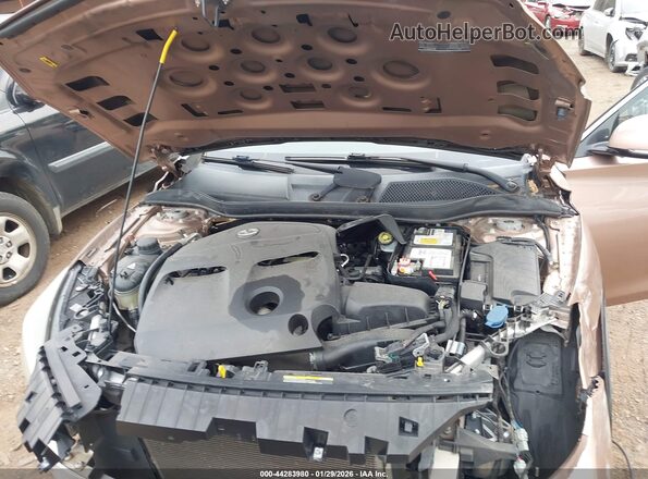 SJKCH5CP4KA008012 2019 INFINITI QX30 Pink Vista trasera