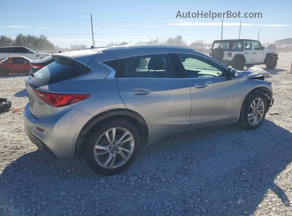 SJKCH5CP9KA008586 2019 INFINITI QX30 Silver Rear right