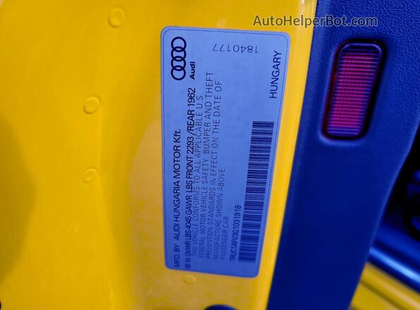 TRUC1AFV3G1031918 2016 AUDI TT Yellow 
