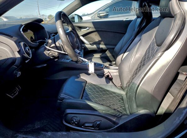 TRUC1AFV4J1005545 2018 AUDI TT Black Սալոնի դիմացի տեսք