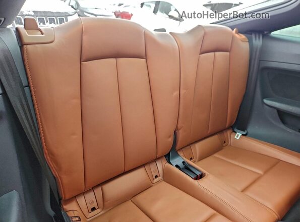 TRUC5AFV3H1003865 2017 AUDI TT White Vista de los asientos traseros