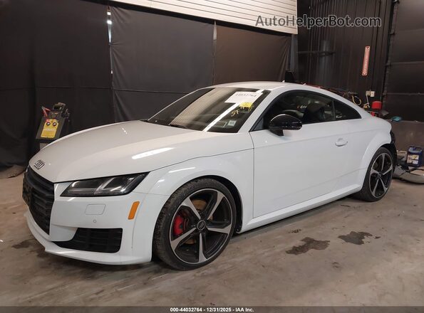 TRUC5AFV5J1013660 2018 AUDI TT White Front left