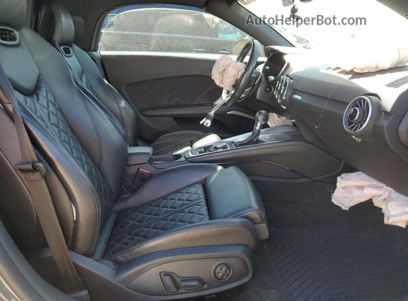 TRUT5CFV3J1003687 2018 AUDI TT Серый Вид задних сидений