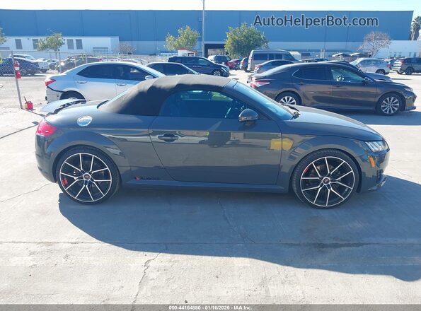TRUT5CFV5G1027675 2016 AUDI TT Silver Սալոնի 360 աստիճան տեսք