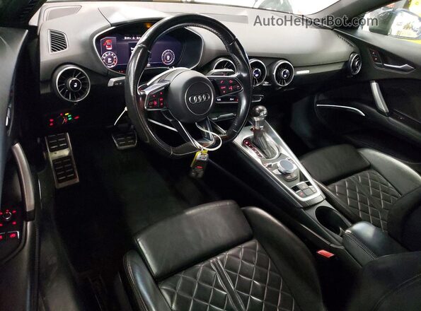 TRUT5CFVXH1006578 2017 AUDI TT Black Widok deski rozdzielczej