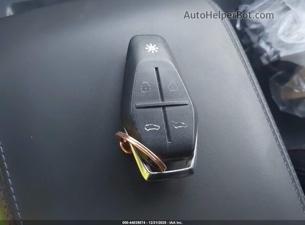 VCF1UBU20PG008231 2023 FISKER OCEAN Blue Առջևի վահանակի տեսք
