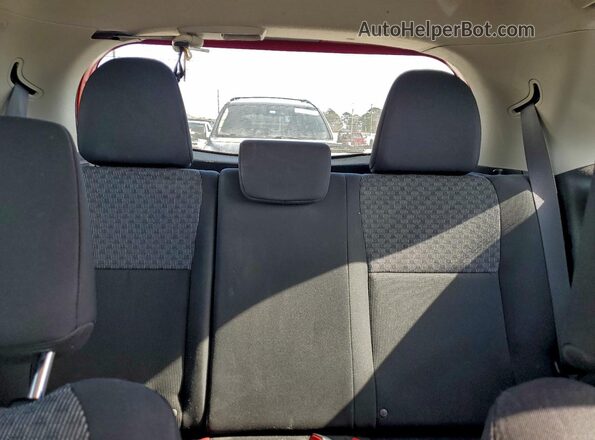 VNKJTUD3XGA066865 2016 TOYOTA YARIS Red Vista de los asientos traseros