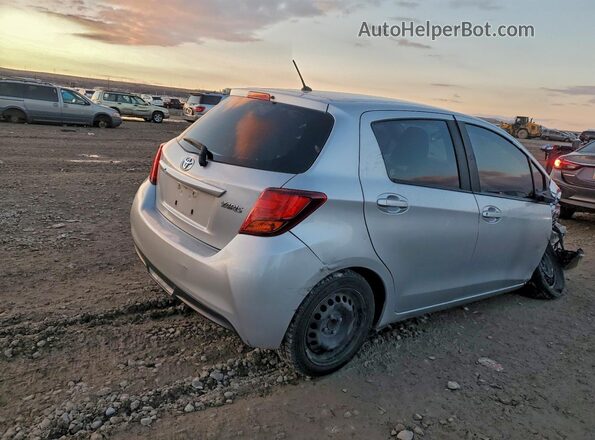VNKKTUD30GA065907 2016 TOYOTA YARIS Серебряный Задняя правая четверть