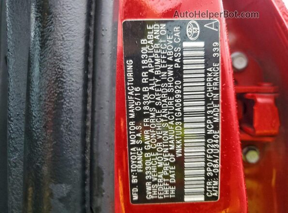 VNKKTUD31GA069920 2016 TOYOTA YARIS Red Widok komory silnika