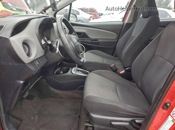 VNKKTUD31GA069920 2016 TOYOTA YARIS Red Widok wnętrza z przodu