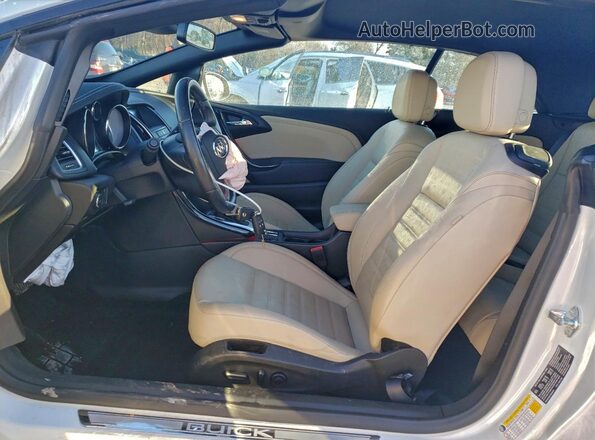 W04WH3N57KG355471 2019 BUICK CASCADA White Front interior view