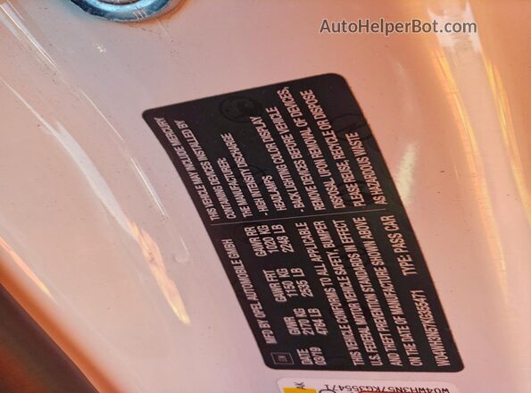 W04WH3N57KG355471 2019 BUICK CASCADA White Engine compartment view