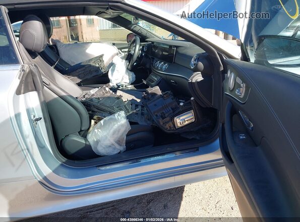 W1K1K5JB3PF208317 2023 MERCEDES-BENZ E-CLASS Silver წინა სალონის ხედი