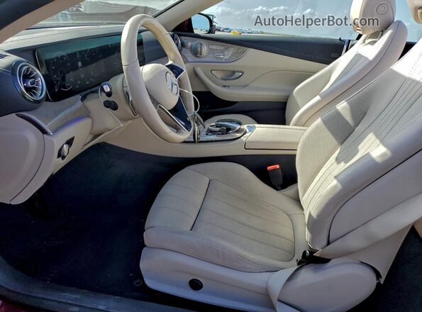 W1K1K5JB4MF158930 2021 MERCEDES-BENZ E Red Вид салону спереду