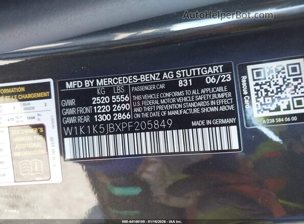 W1K1K5JBXPF205849 2023 MERCEDES-BENZ E-CLASS Black Widok komory silnika