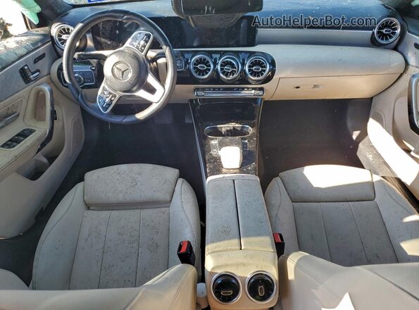 W1K3G4EB0MJ258132 2021 MERCEDES-BENZ A Черный Вид панели приборов