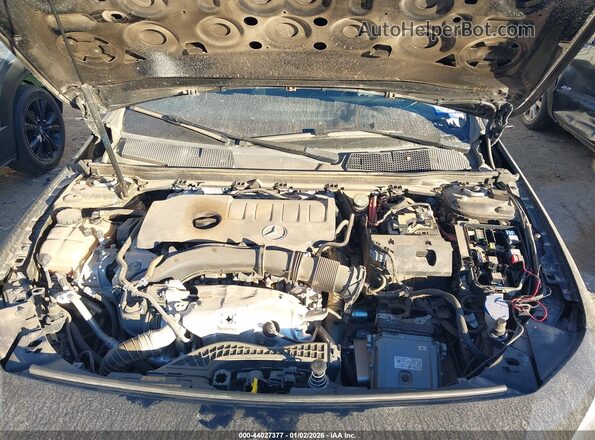 W1K3G4EB2LW047290 2020 MERCEDES-BENZ A 220 Black Հետևի տեսք
