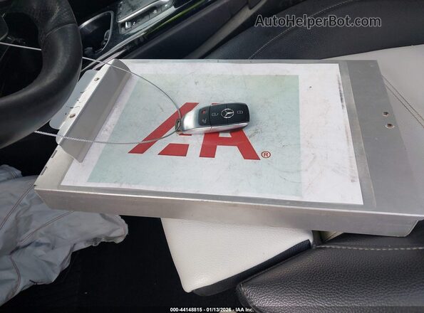W1K3G4EB2MJ286059 2021 MERCEDES-BENZ A 220 Белый Вид панели приборов