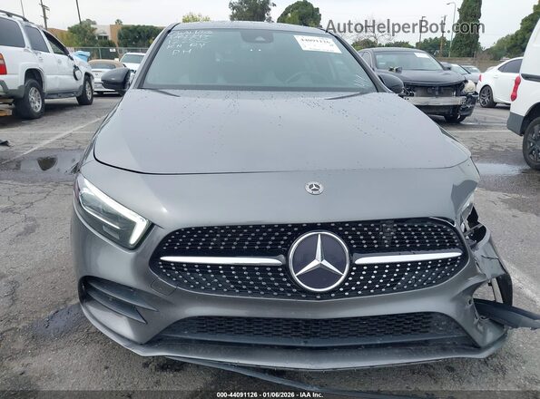 W1K3G4EB3LW047573 2020 MERCEDES-BENZ A 220 Gray Vista del cuadro de instrumentos