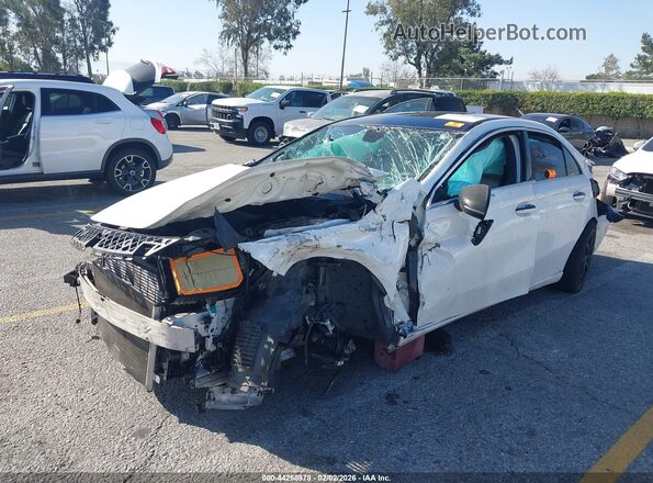 W1K3G4EB3MJ267861 2021 MERCEDES-BENZ A 220 White Front left