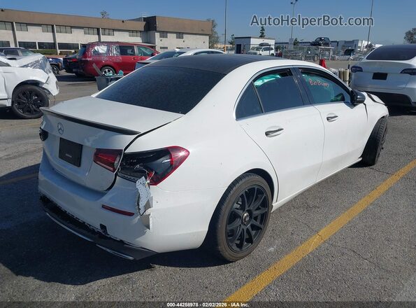 W1K3G4EB3MJ267861 2021 MERCEDES-BENZ A 220 White Rear right