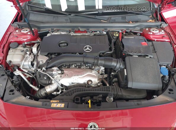 W1K3G4EB3MJ286118 2021 MERCEDES-BENZ A 220 Красный Вид сзади