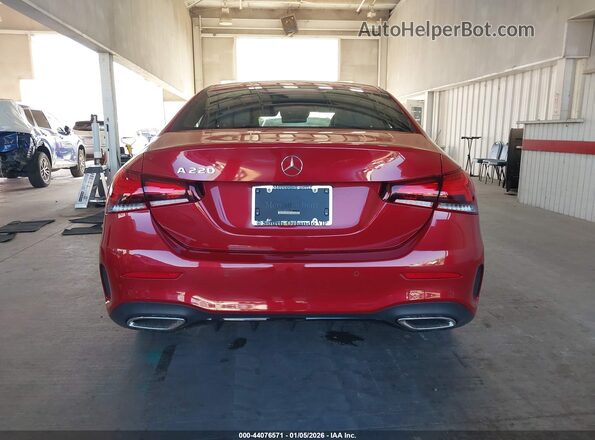 W1K3G4EB3MJ286118 2021 MERCEDES-BENZ A 220 Красный 