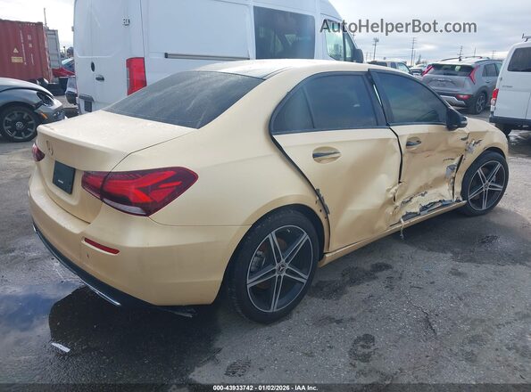 W1K3G4EB3NJ352362 2022 MERCEDES-BENZ A 220 Gold Rear right