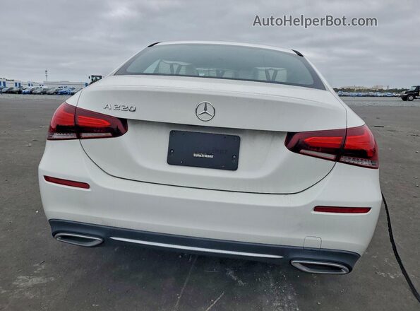W1K3G4EB4MJ275256 2021 MERCEDES-BENZ A White 