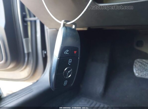 W1K3G4EB6LJ220127 2020 MERCEDES-BENZ A-CLASS Серый 