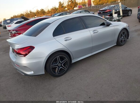 W1K3G4EB7LJ216863 2020 MERCEDES-BENZ A 220 Gray 