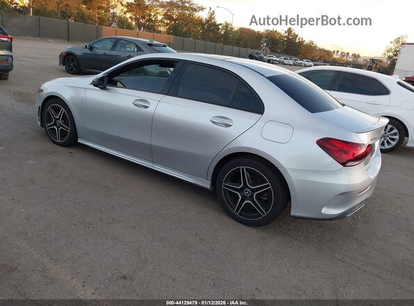 W1K3G4EB7LJ216863 2020 MERCEDES-BENZ A 220 Gray 