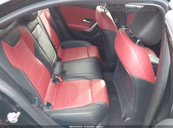 W1K3G4FB6LJ198855 2020 MERCEDES-BENZ A 220 Black 