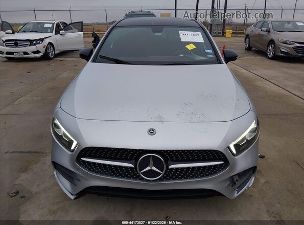 W1K3G4FB7LJ219034 2020 MERCEDES-BENZ A 220 Серебряный 