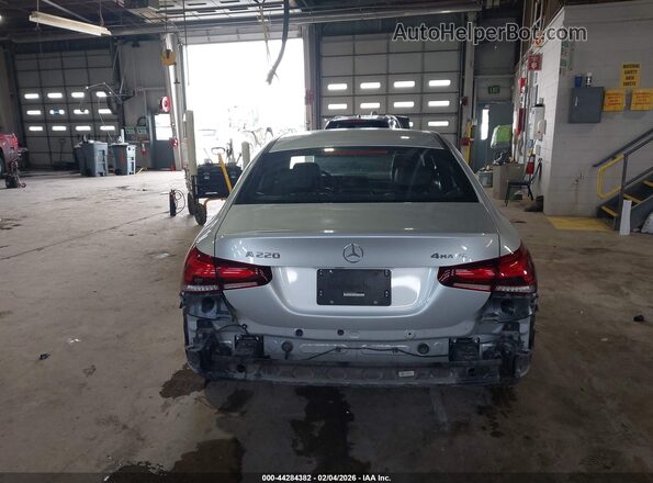 W1K3G4FBXNJ372932 2022 MERCEDES-BENZ A 220 Серый 