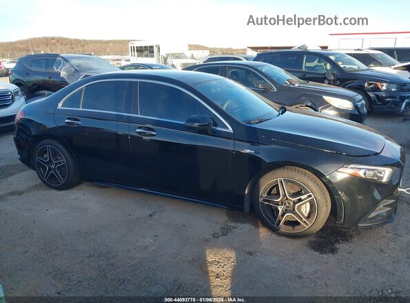W1K3G5BB0MJ285387 2021 MERCEDES-BENZ AMG A 35 Black Widok wnętrza z tyłu